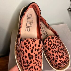 Hey Dude Coral and Black Leopard Print Loafers